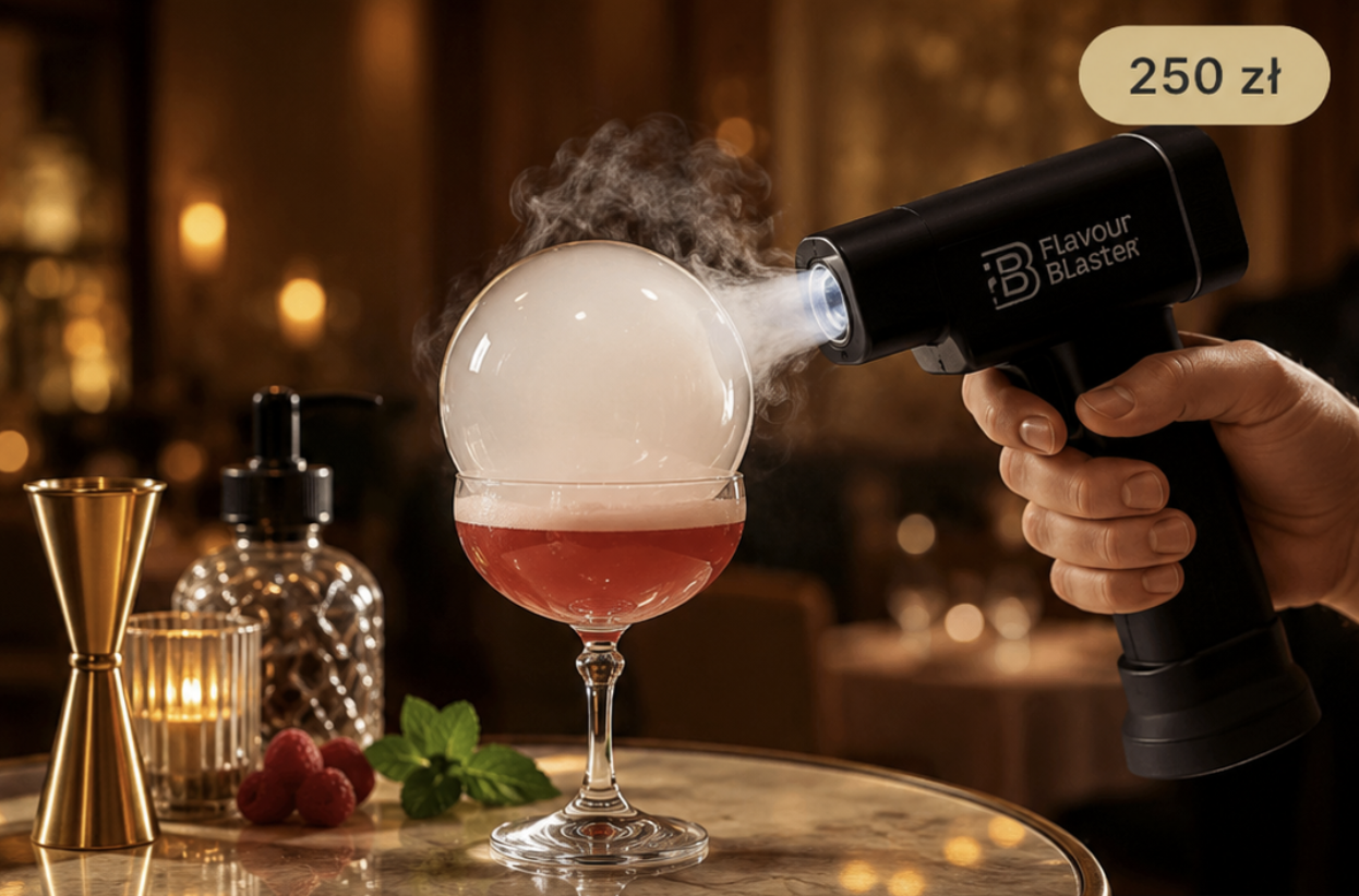 Flavour Blaster tworzący aromatyczną bańkę nad koktajlem na weselu